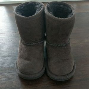 UGGs toddler size 6